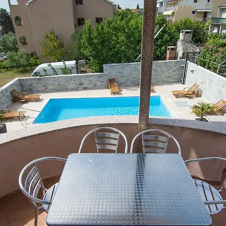 Basilea Appartement *