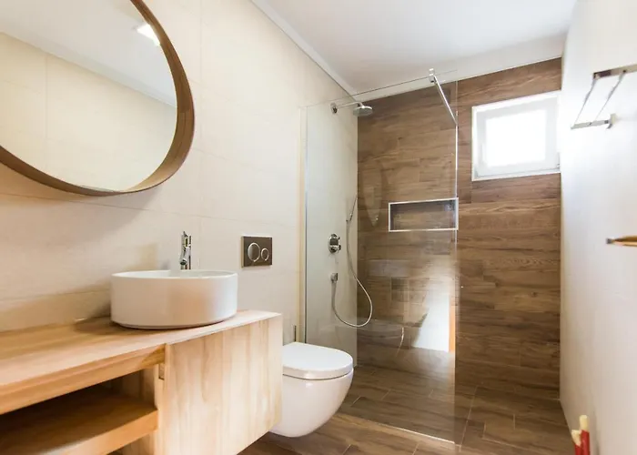 Basilea アパート ビオグラード・ナ・モル