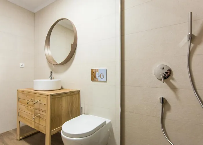 Basilea ビオグラード・ナ・モル