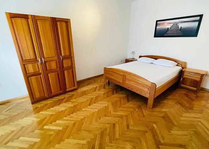 アパート Basilea ビオグラード・ナ・モル