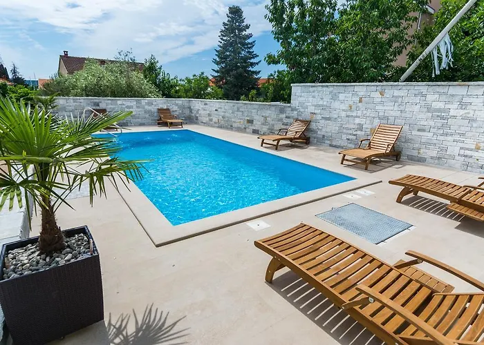 アパート Basilea