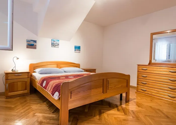 アパート Basilea